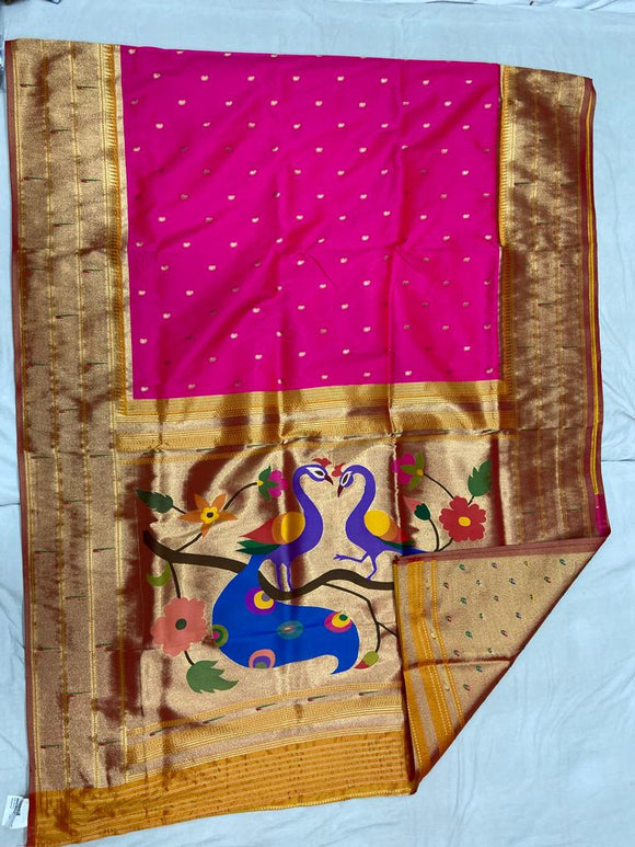 Banars Paithani saree