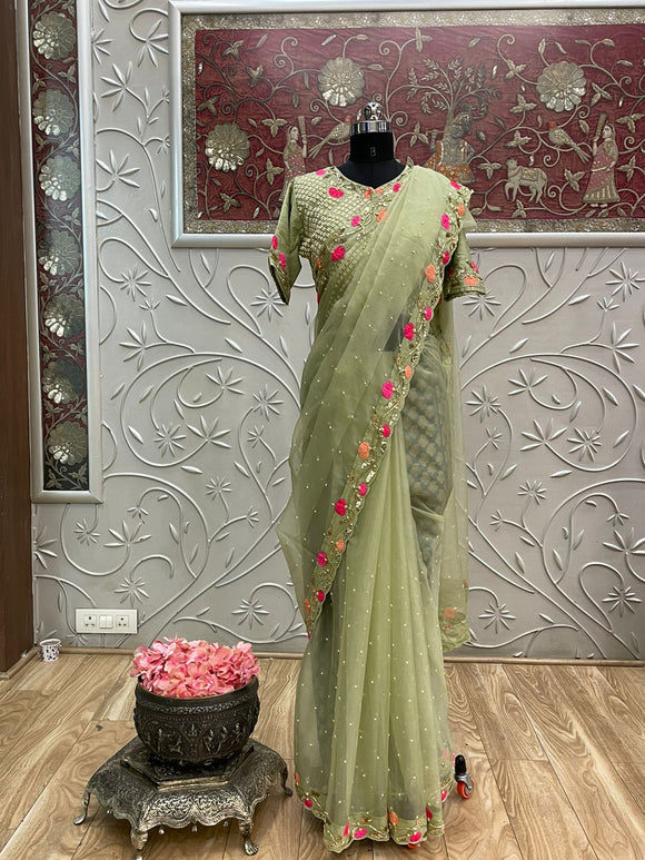 Venusiani embroidery sari