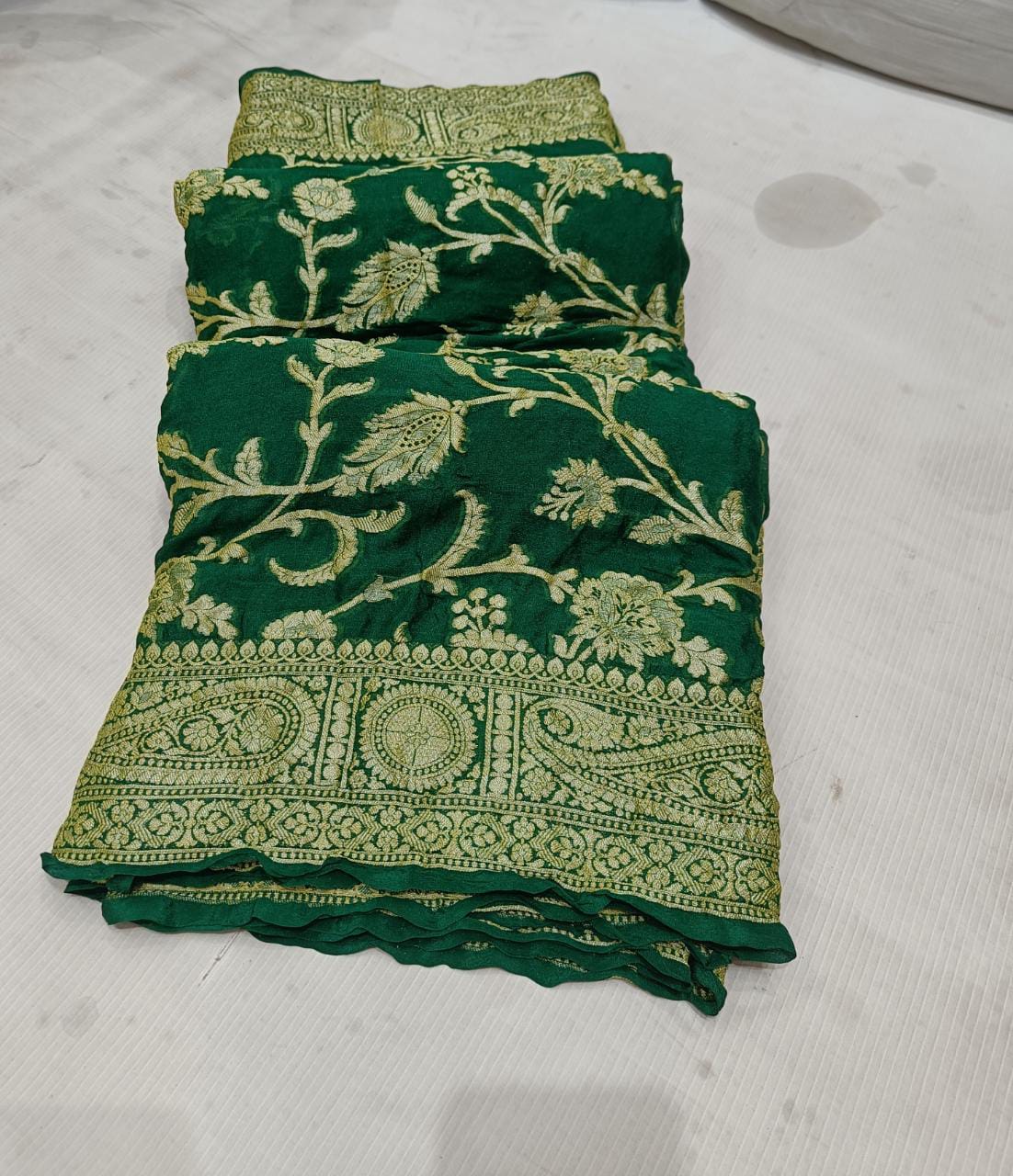 Gloria gorgette chiffon saree - Saffronfashionindia