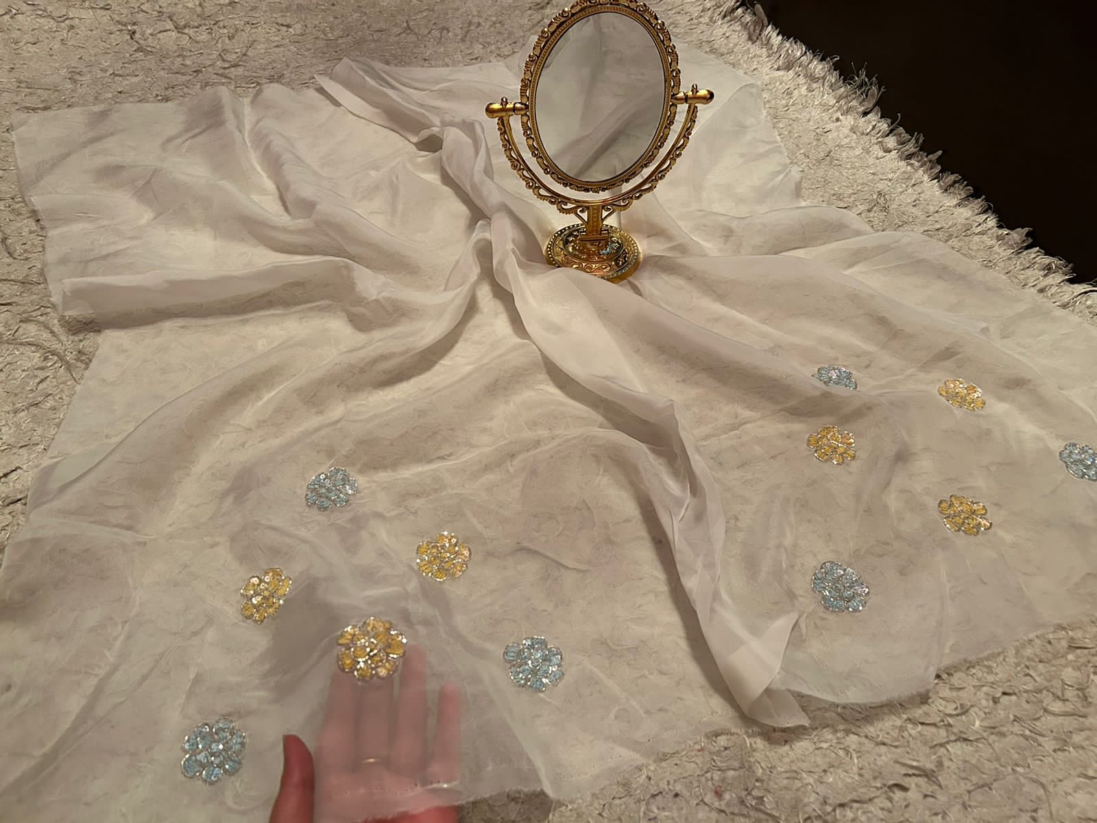 Afsana luxury embroidery sari - Saffronfashionindia