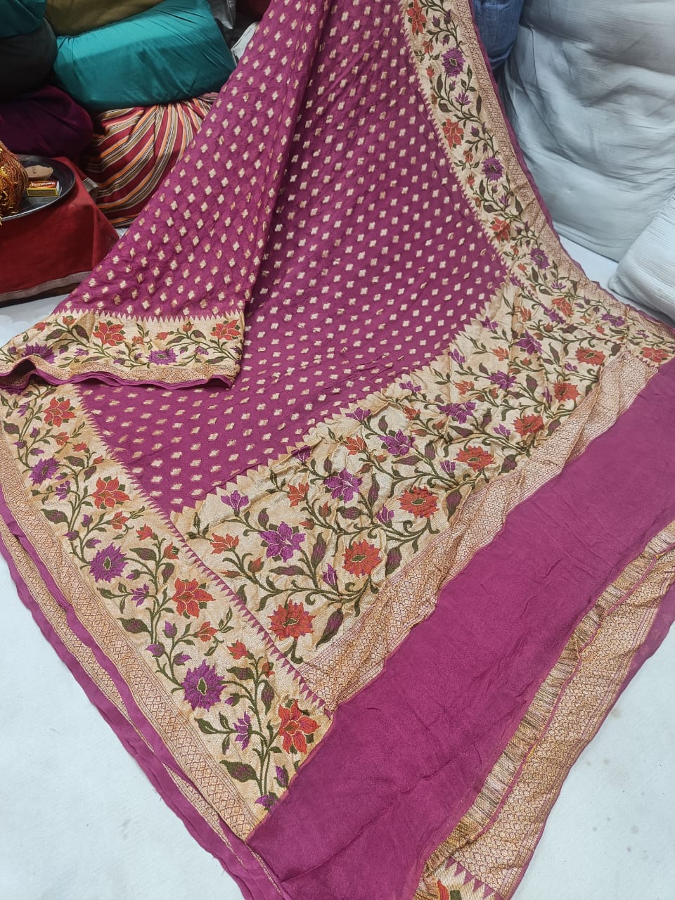 Kivasha banarsi tilfi Meenakari saree - Saffronfashionindia