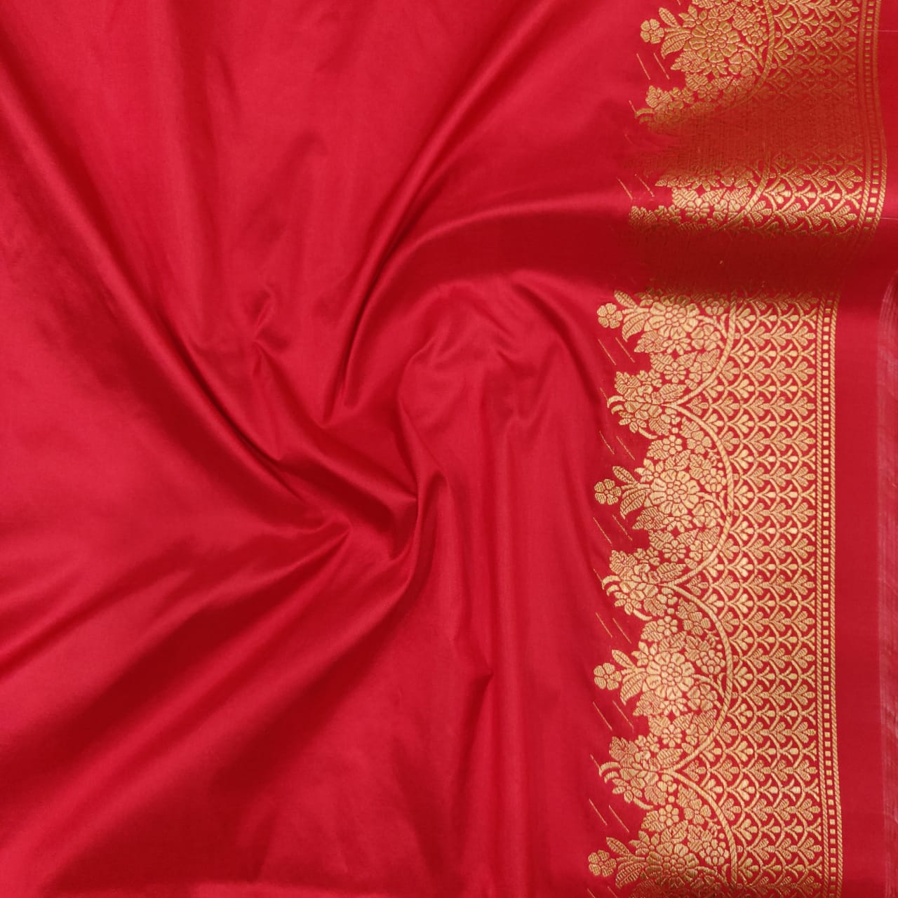 Gharwali handwoven Katan silk saree - Saffronfashionindia