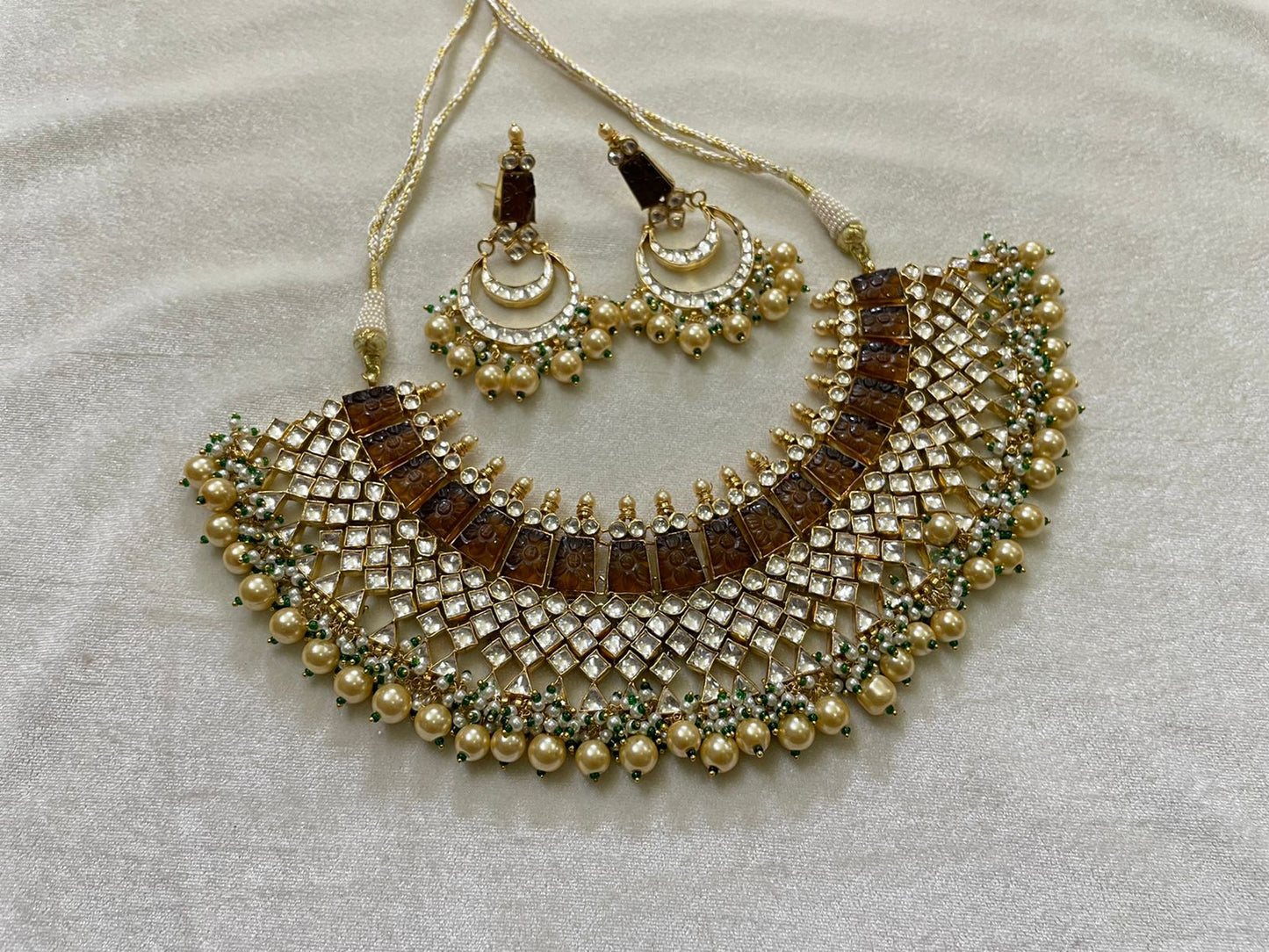 Mavisa Kundan choker set - Saffronfashionindia