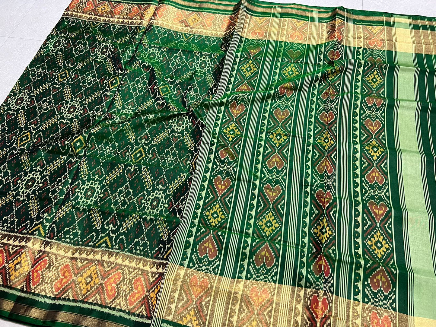 Patola silk handloom saree - Saffronfashionindia
