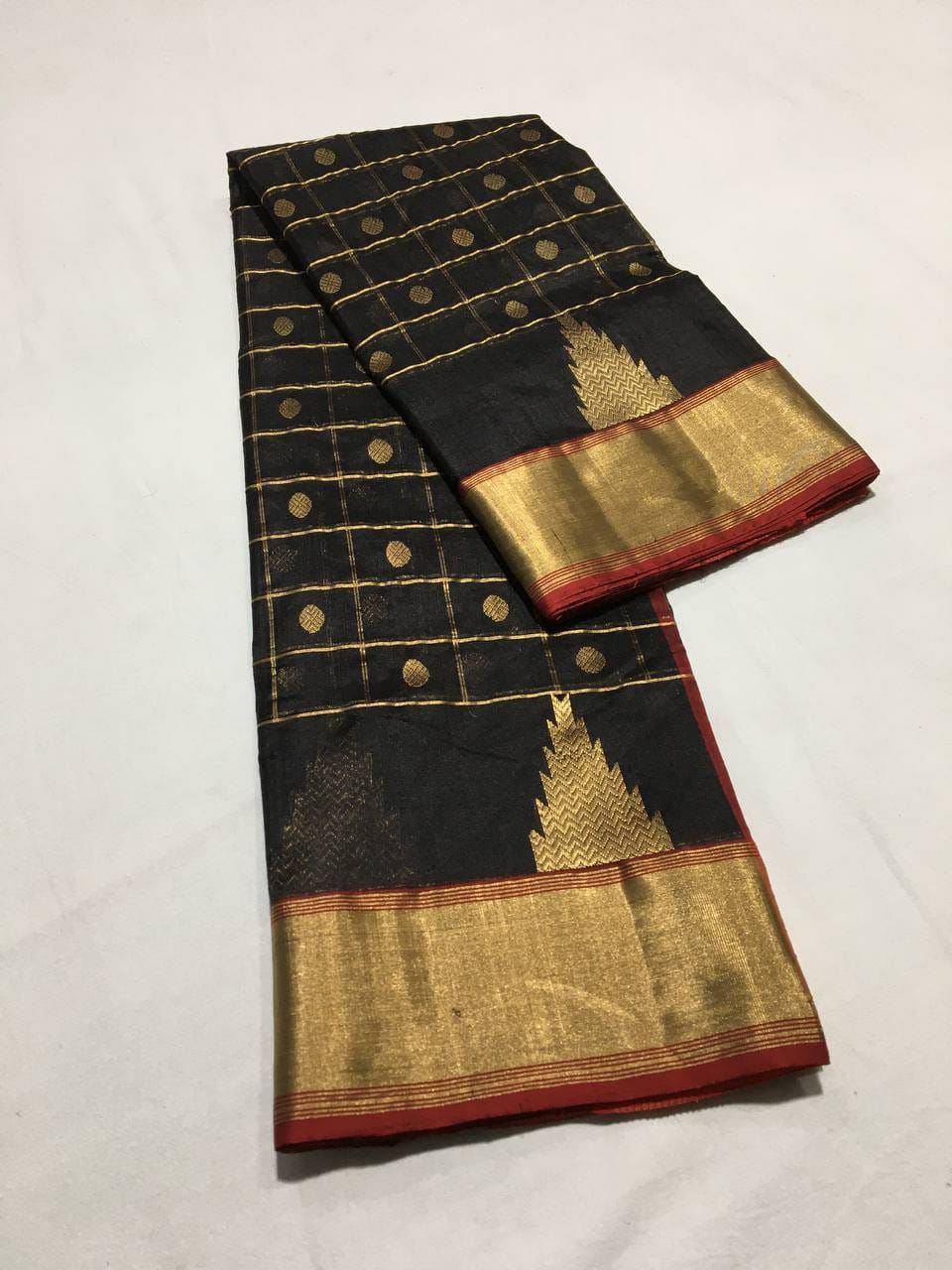 Black beauty Chanderi saree - Saffronfashionindia