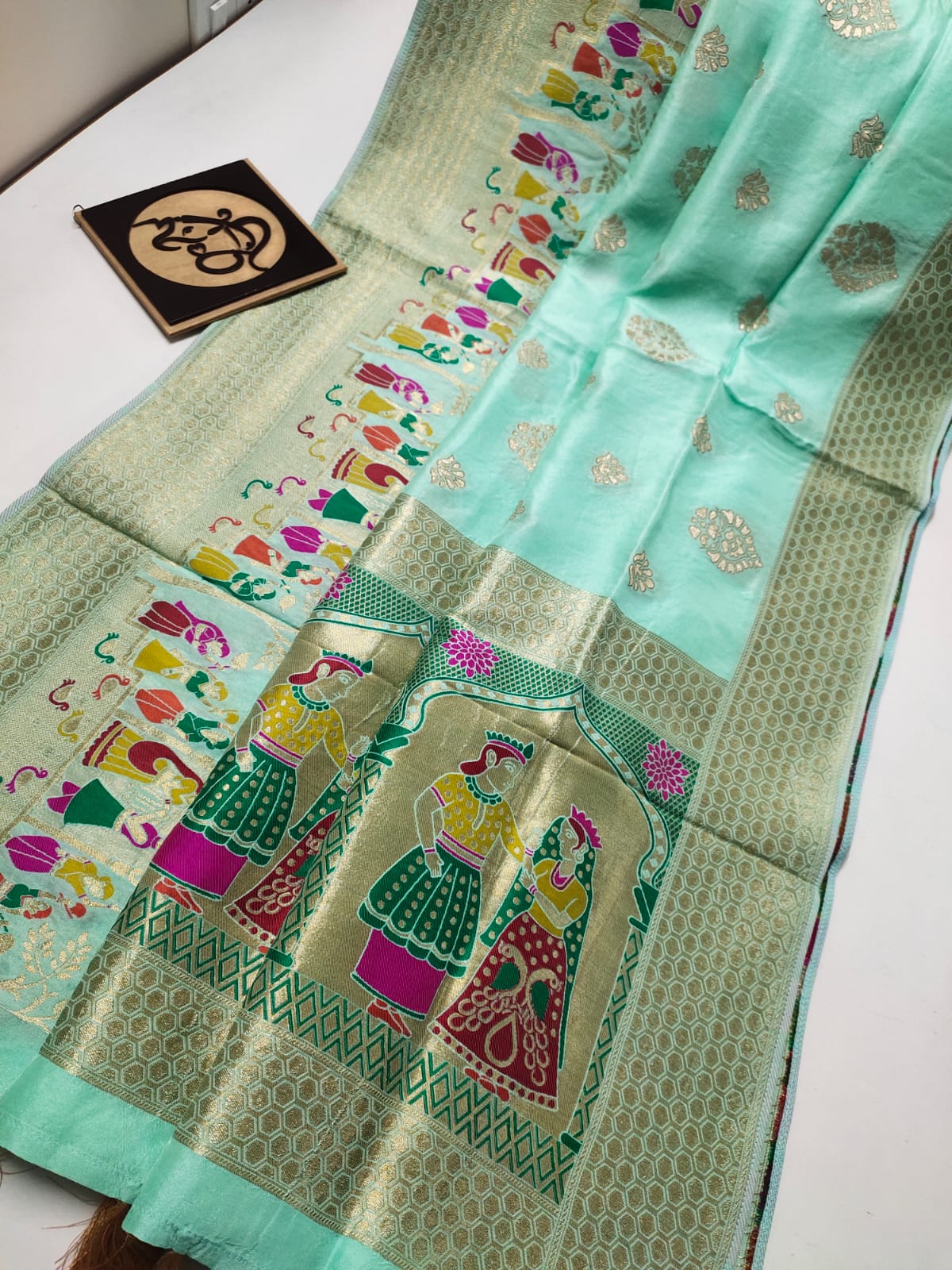 Lavik benaras moonga saree - Saffronfashionindia