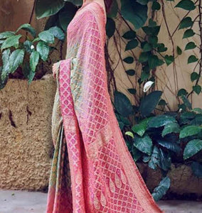 Weaving bandhani gorgette saree