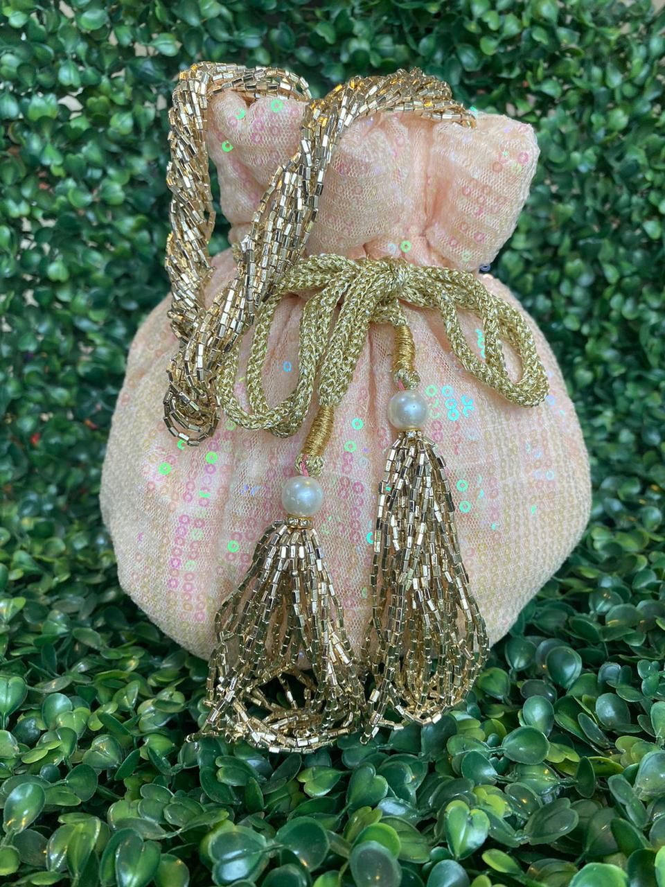 Vanerà sequins potli - Saffronfashionindia