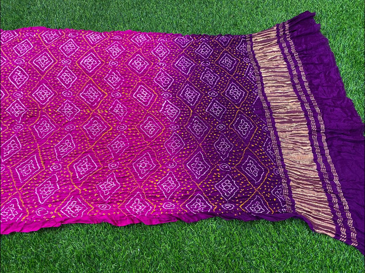 Gazing silk Bandhani dupatta - Saffronfashionindia