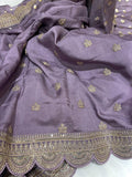Scalloped weaving beautiful saree