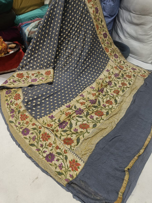 Kivasha banarsi tilfi Meenakari saree - Saffronfashionindia